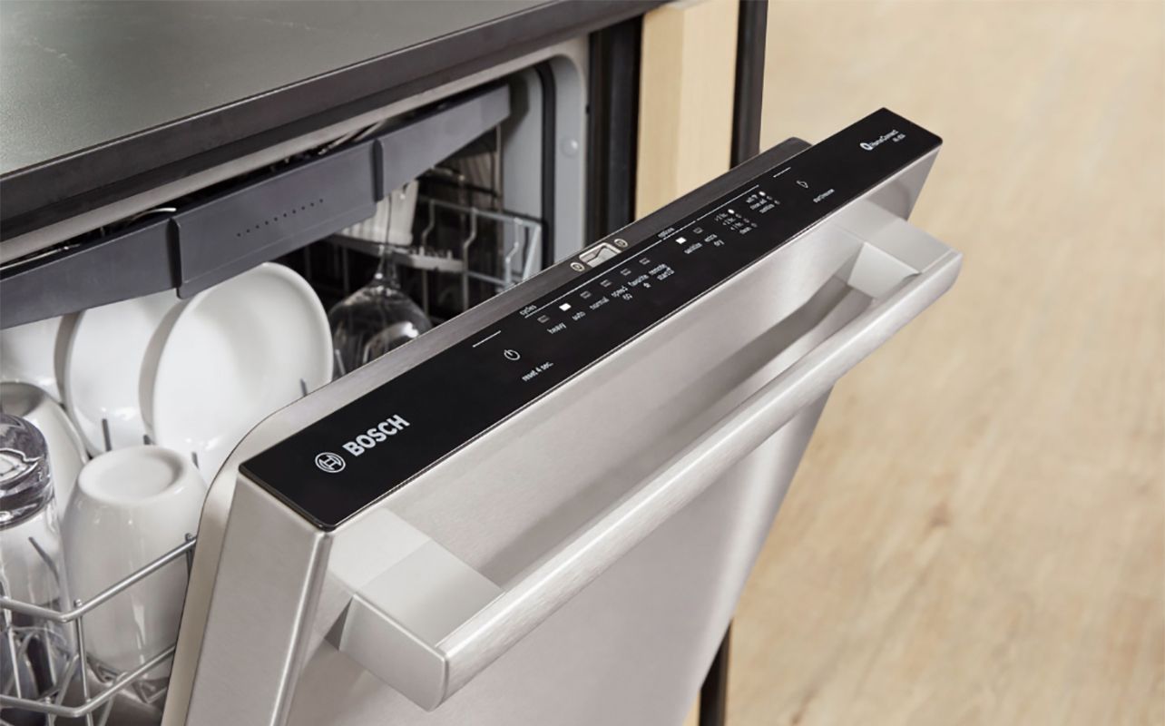 DISHWASHER NOT DRAINING? COMMON CAUSES AND EASY FIXES